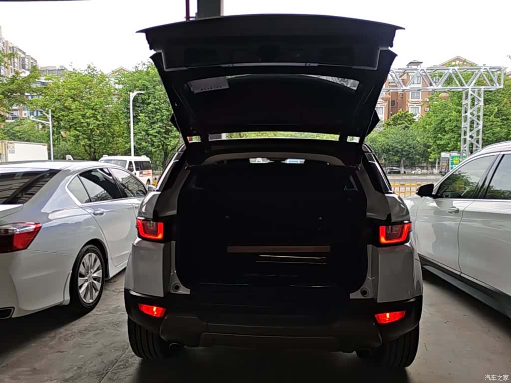 Land Rover Range Rover, 2018 19