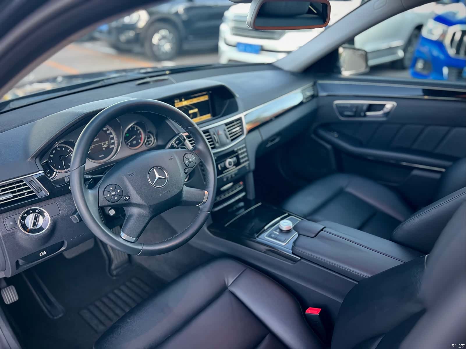 Mercedes-Benz E-Class, 2011 9