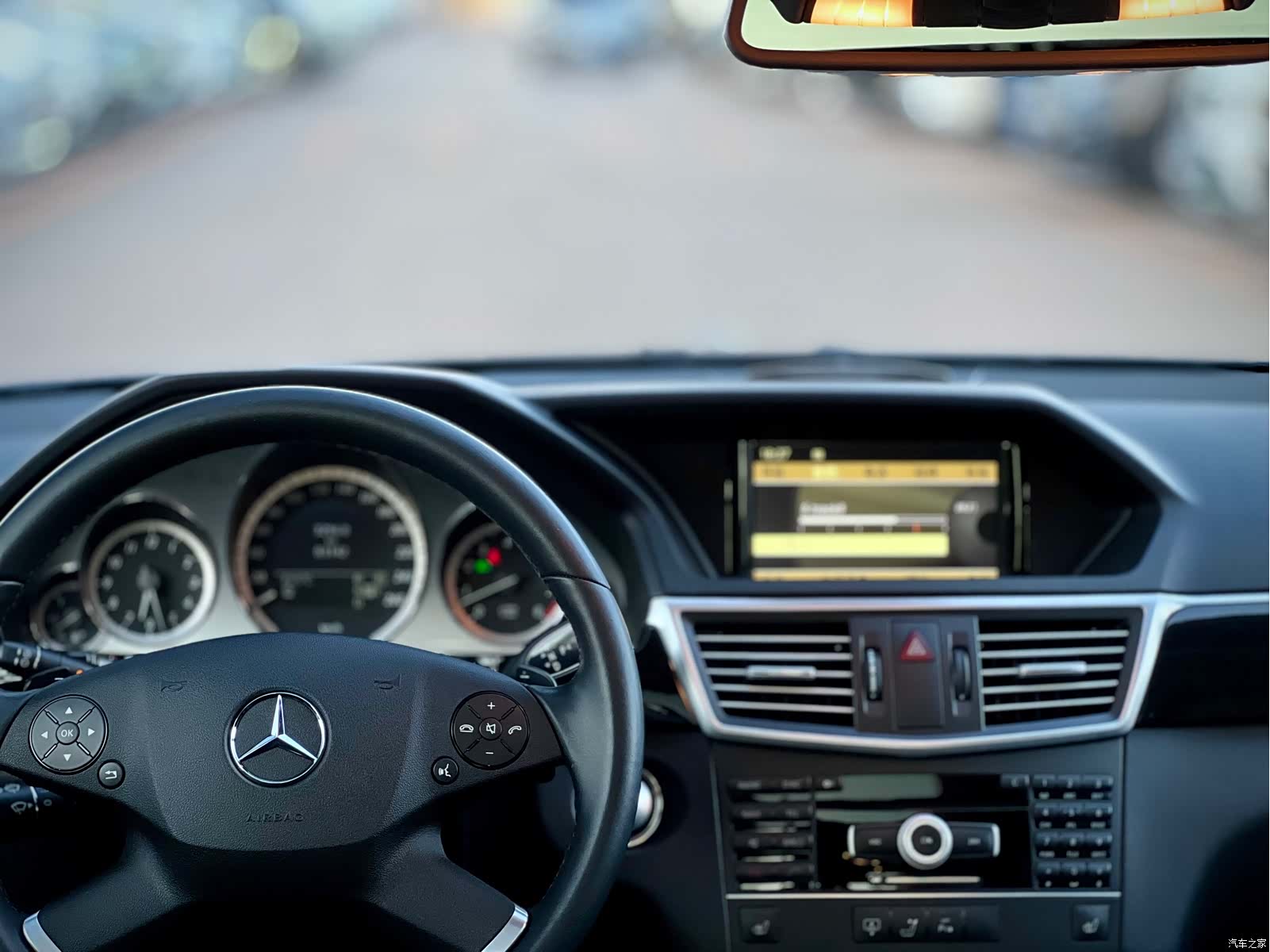 Mercedes-Benz E-Class, 2011 12
