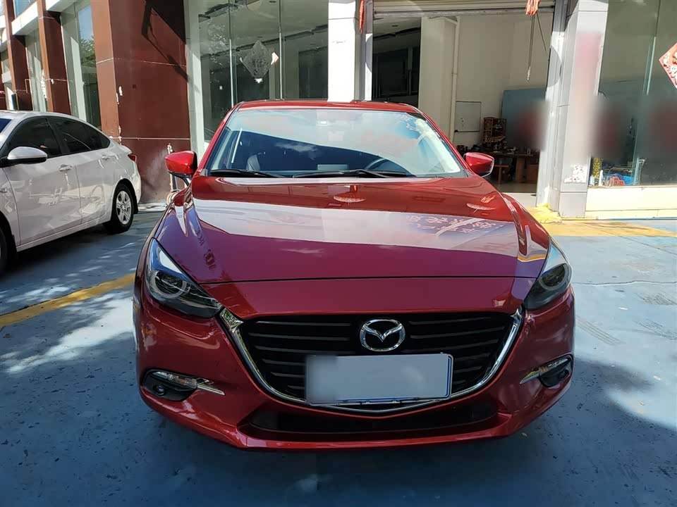 Mazda 3 Angkesaila