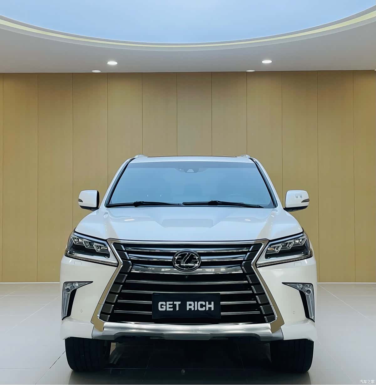 Lexus LX, 2019 2