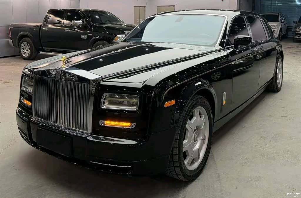 Rolls-Royce Phantom, 2007 1