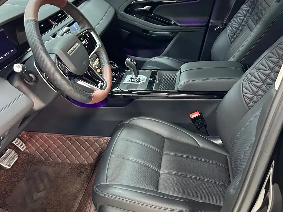 Land Rover Range Rover Aurora