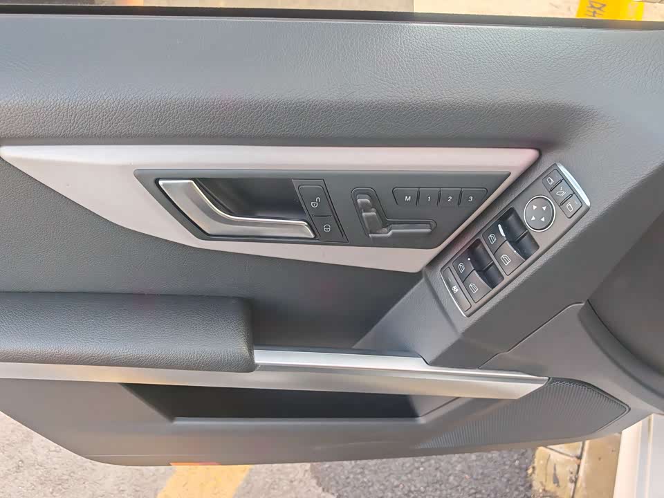 Mercedes-Benz GLK class