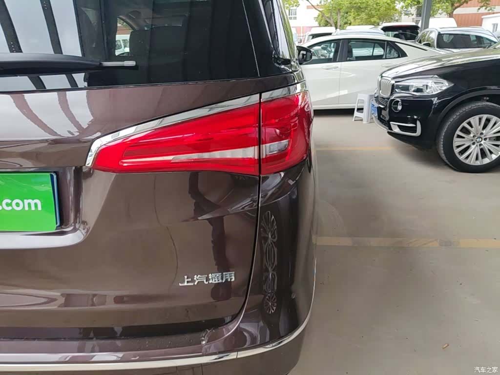 Buick GL8, 2019 8