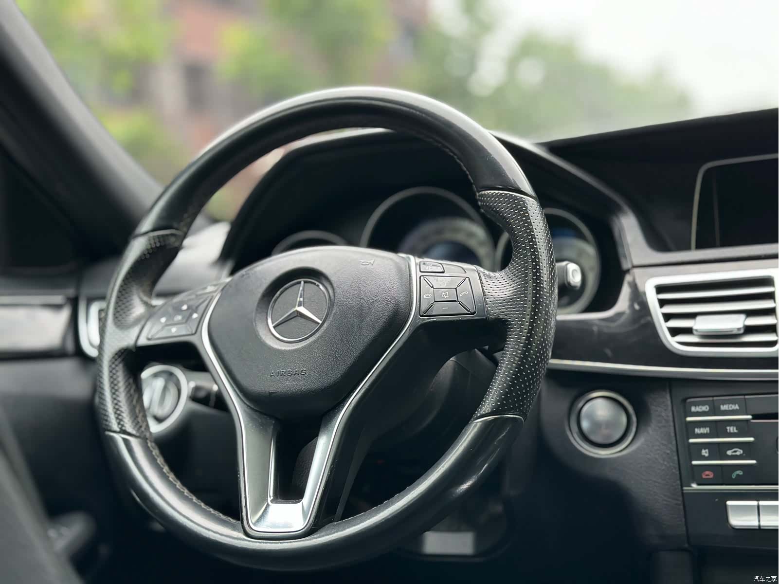 Mercedes-Benz E-Class, 2015 14