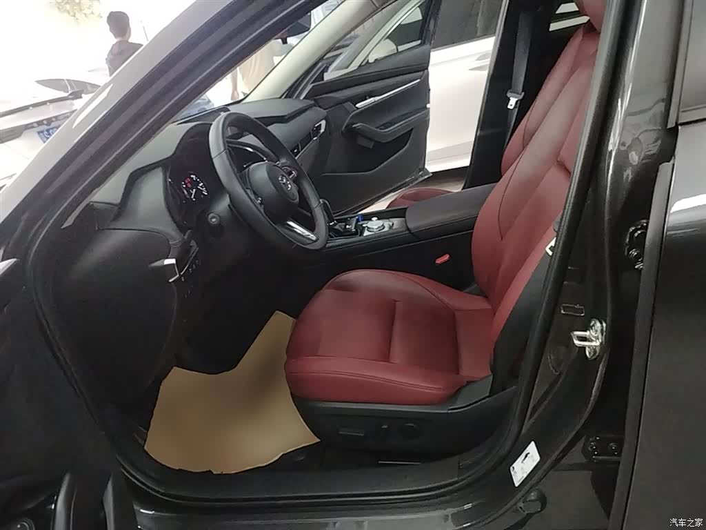 Mazda Mazda3, 2024 7