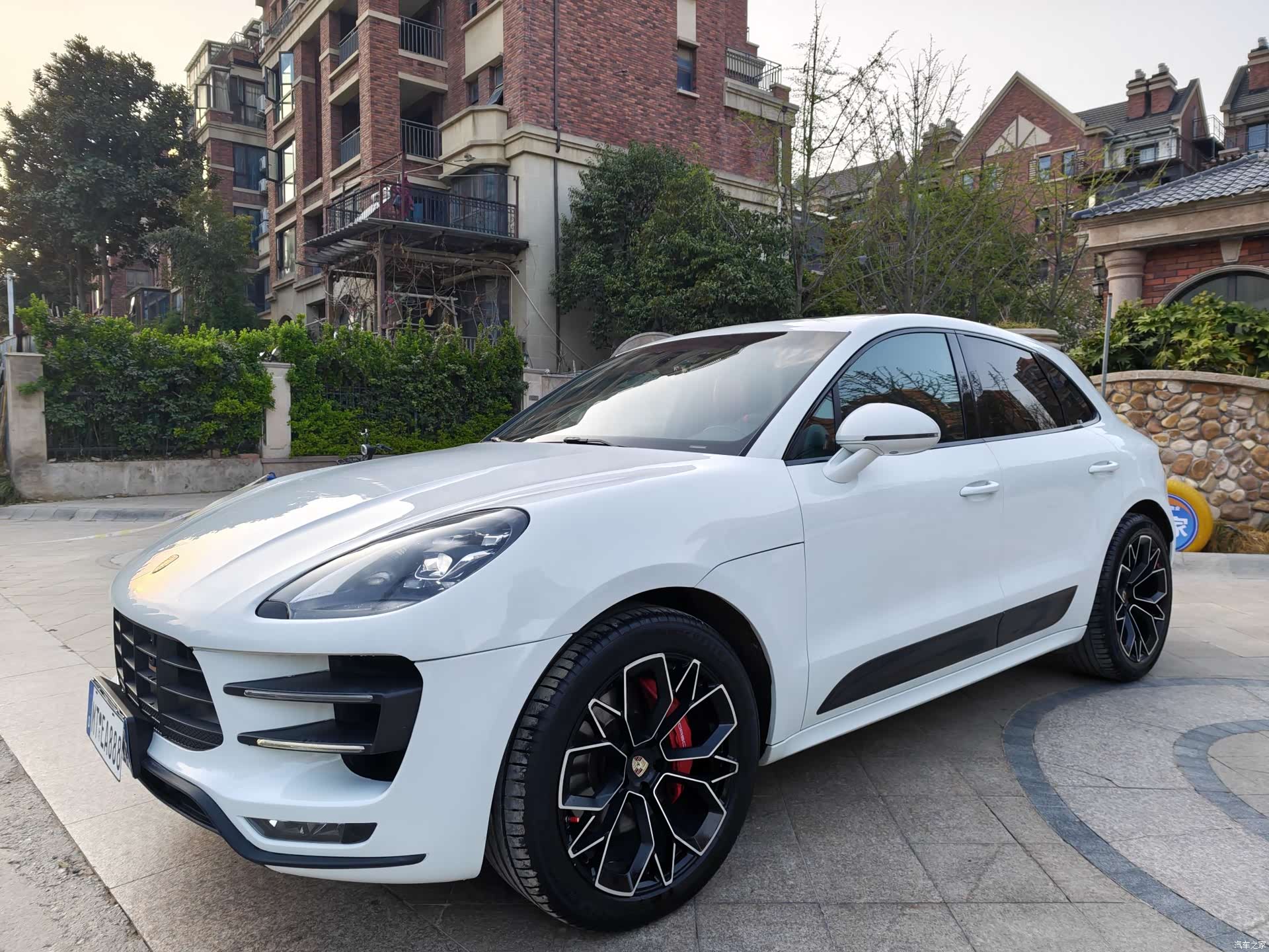 Porsche Macan, 2015 1