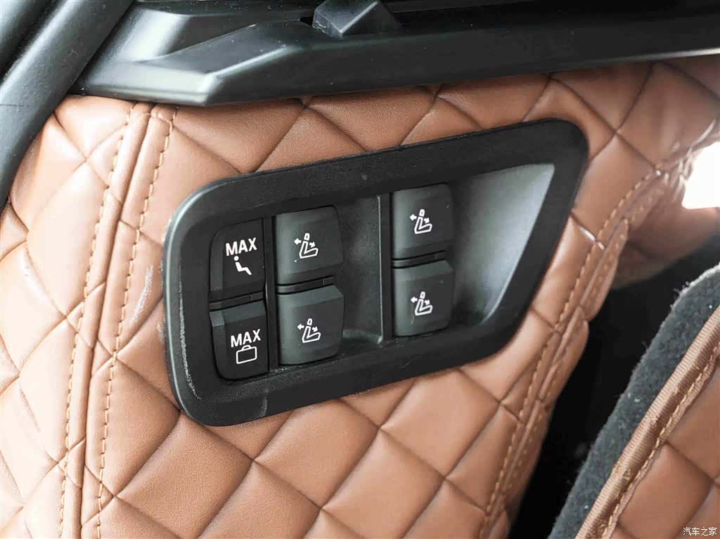 BMW X7, 2024 18