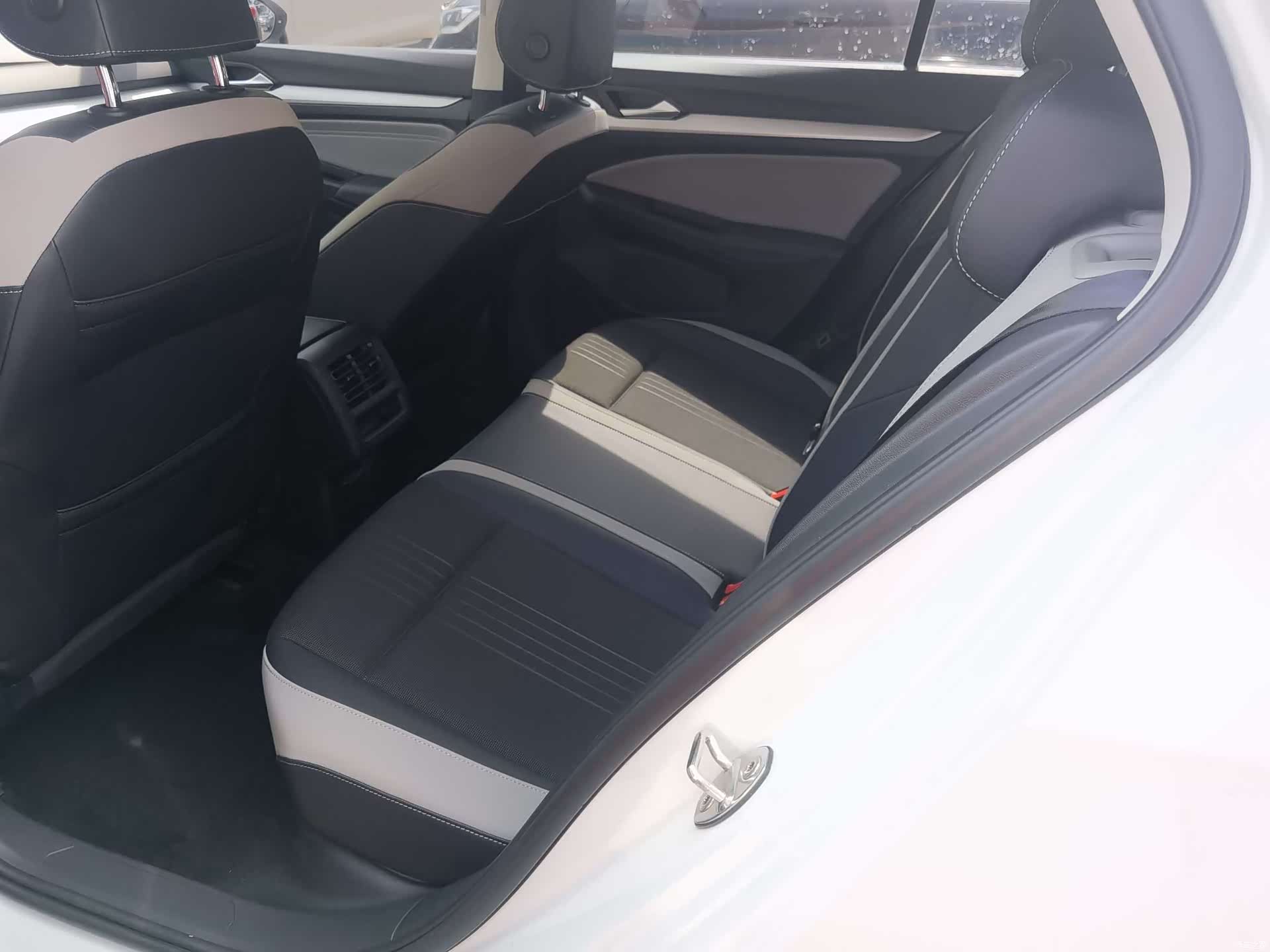 Volkswagen Golf, 2020 8