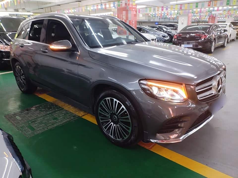 Mercedes-Benz GLC Mercedes-Benz GLC
