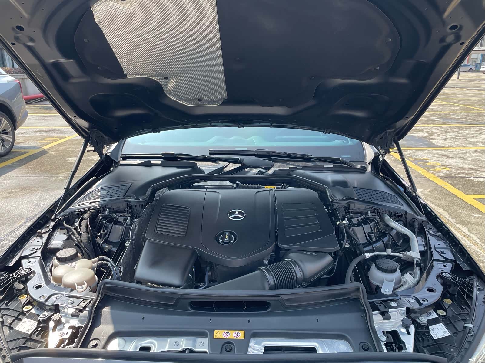 Mercedes-Benz C-Class, 2022 24