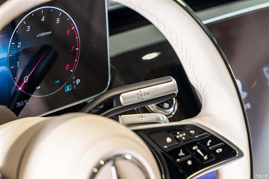 Maybach S-Class, 2025 14