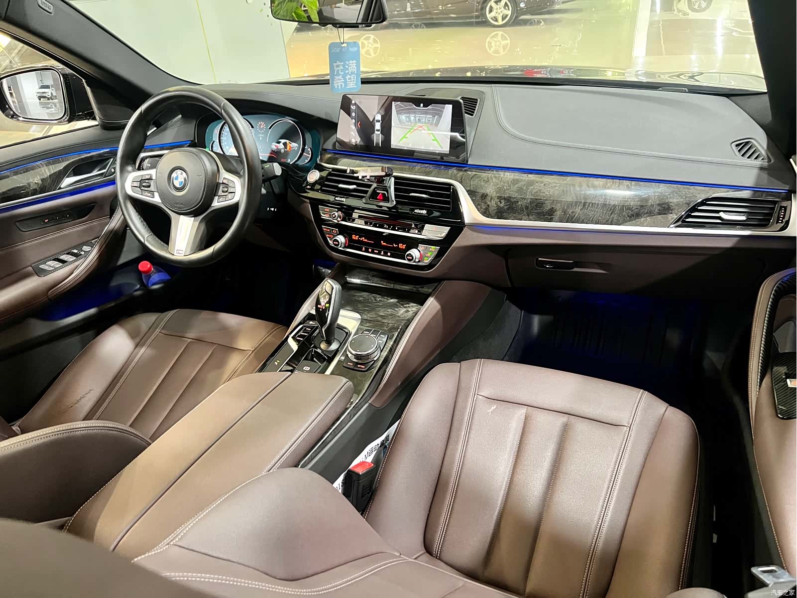 BMW 5 Series, 2018 11