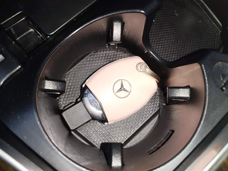 Mercedes-Benz GLC Mercedes-Benz GLC