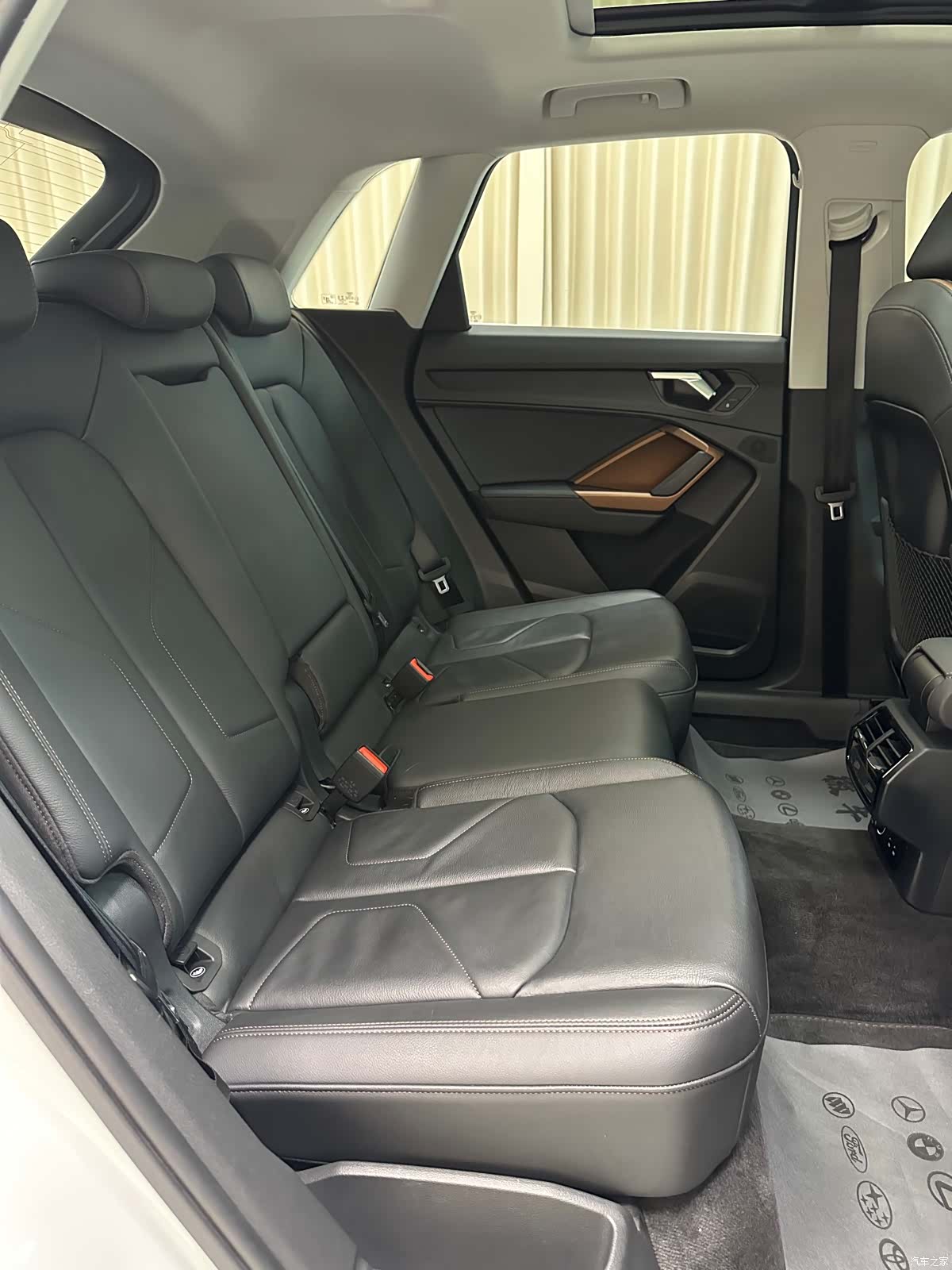 Audi Q3, 2023 11
