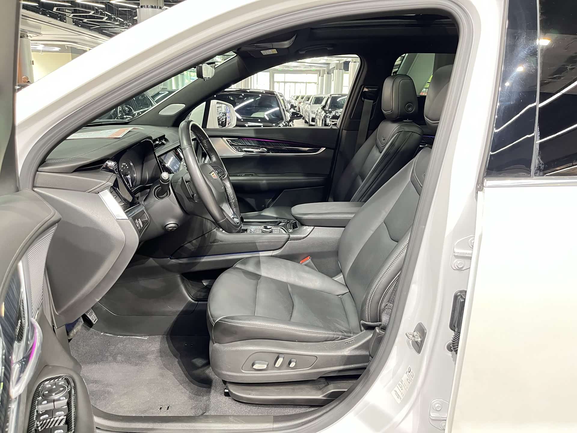 Cadillac XT6, 2022 4