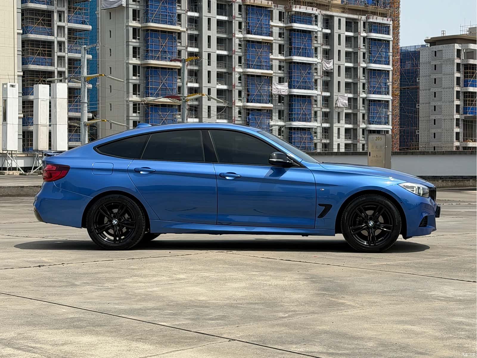 BMW 3 Series, 2020 все фото