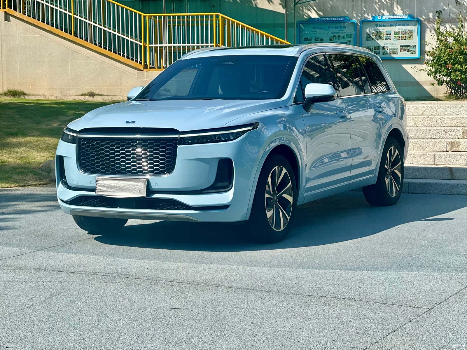 Li Auto ONE, 2021 1