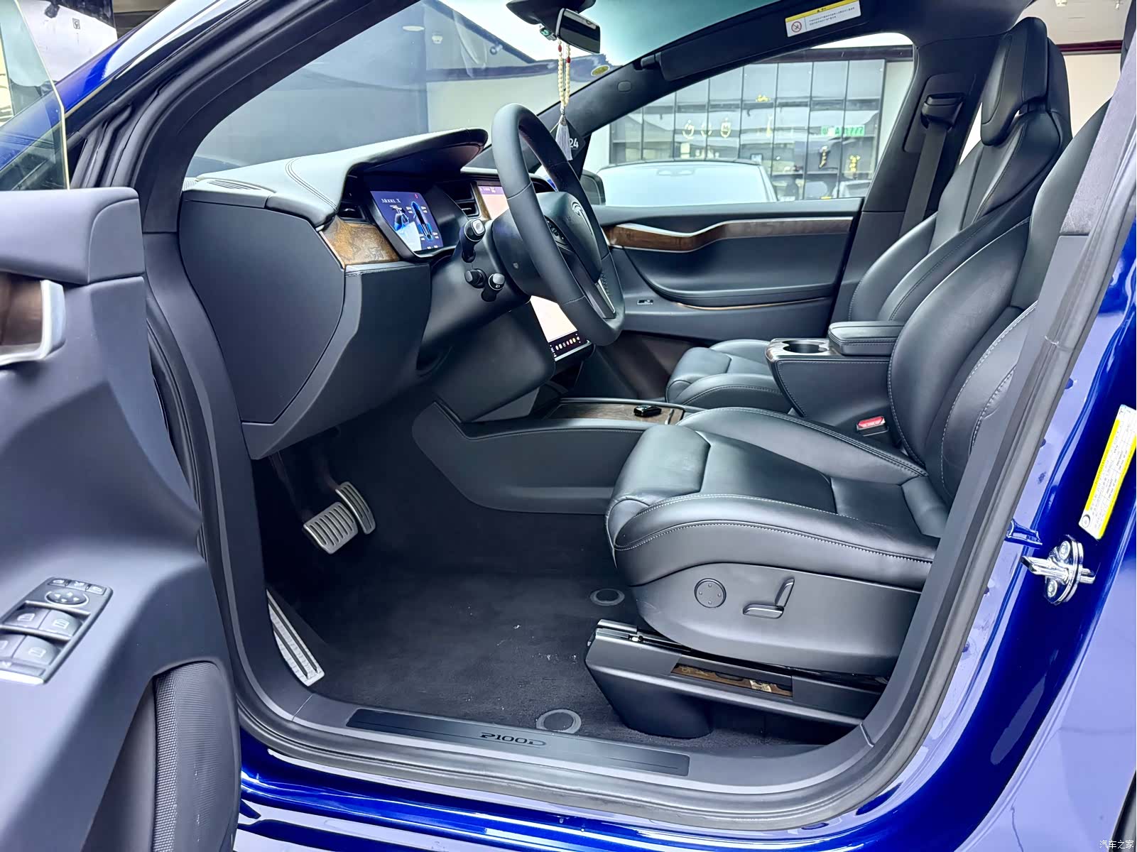 Tesla Model X, 2019 4
