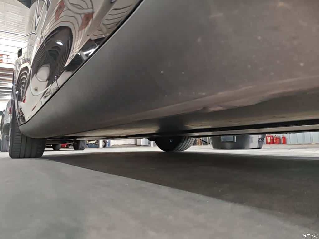 Tesla Model Y, 2022 22