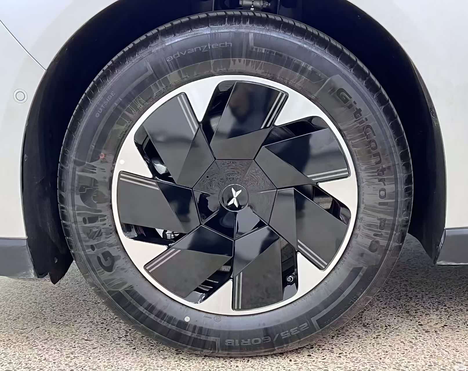Xpeng P7, 2026 10