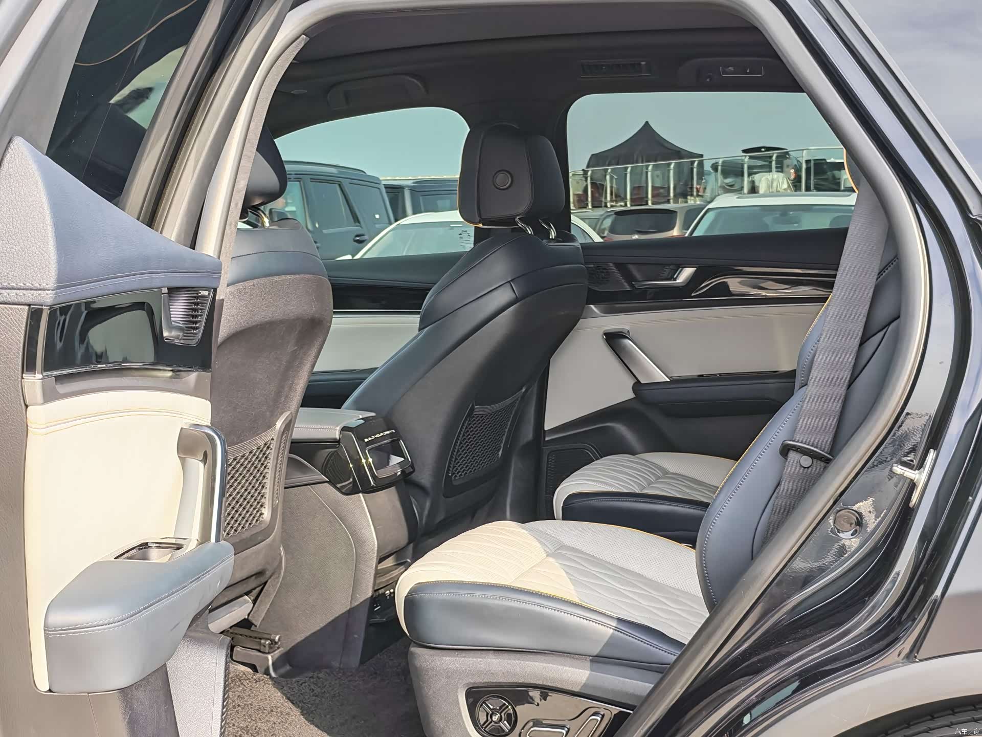 BYD Tang, 2022 14
