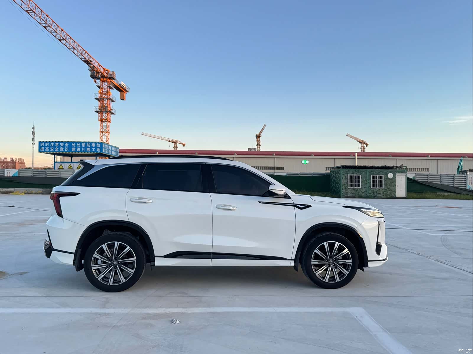 Changan CS75, 2023 4