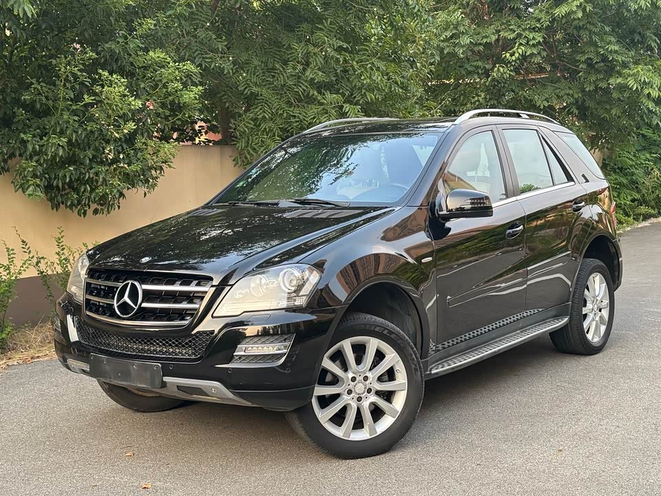 Mercedes-Benz M class