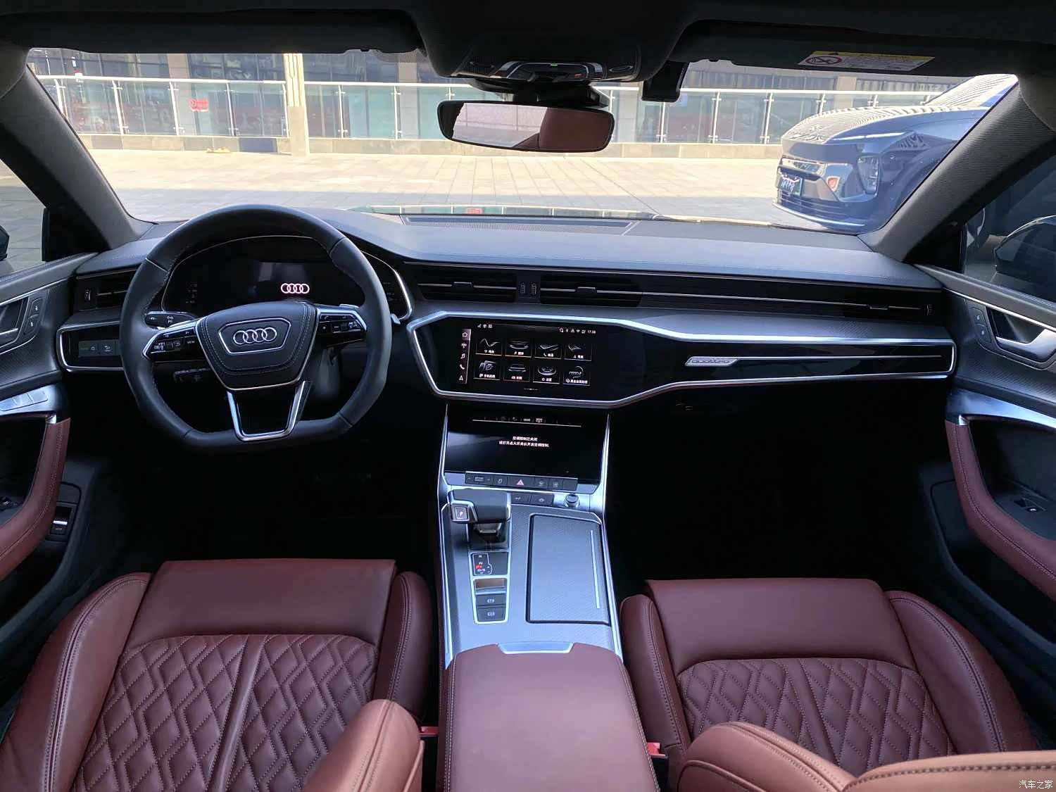 Audi A7L, 2024 4