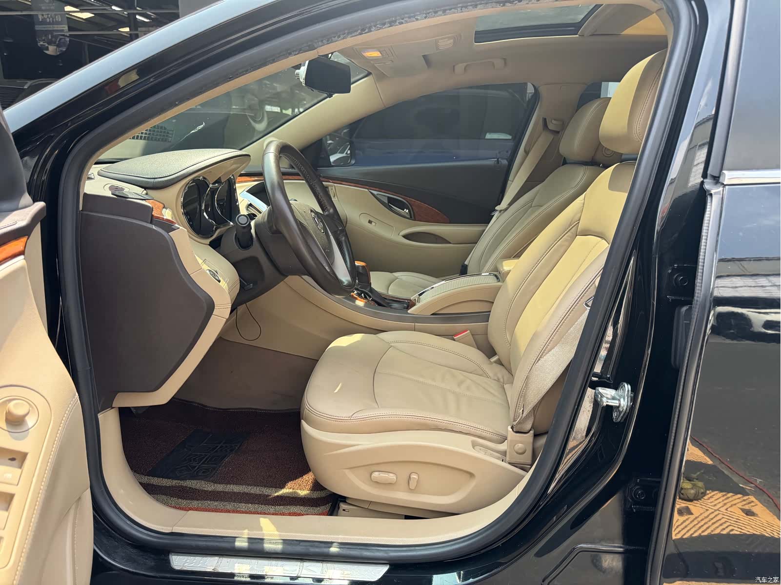 Buick LaCrosse, 2012 9