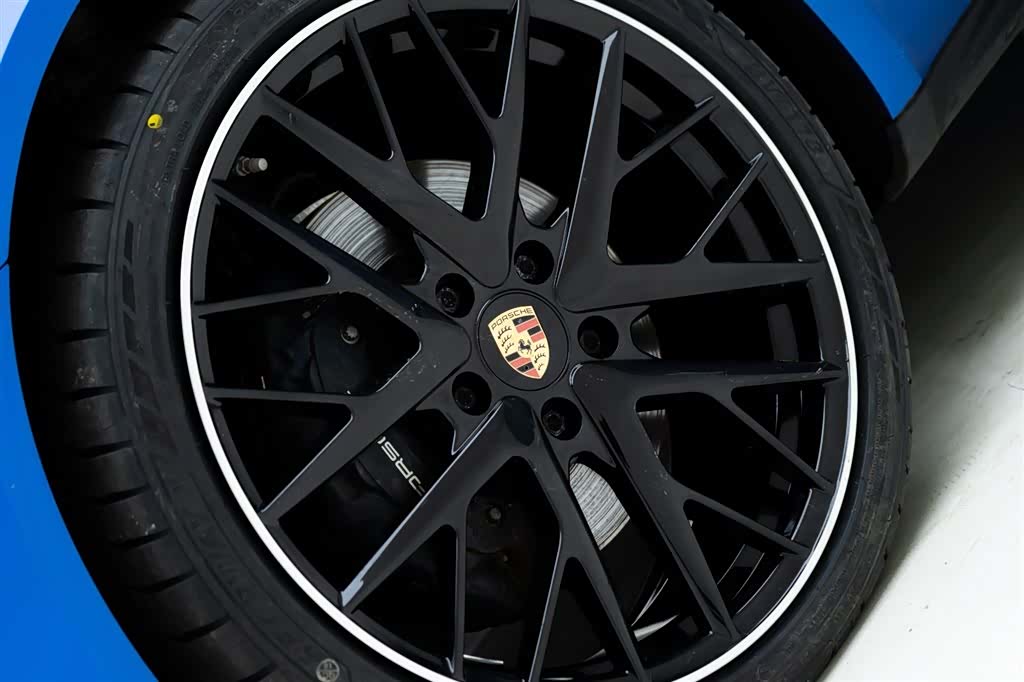 Porsche Panamera, 2019 все фото