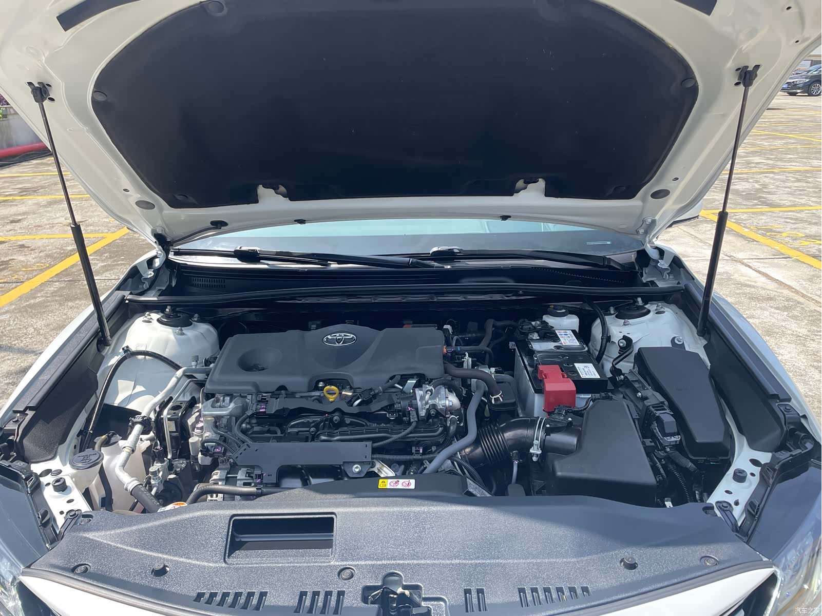 Toyota Camry, 2023 25