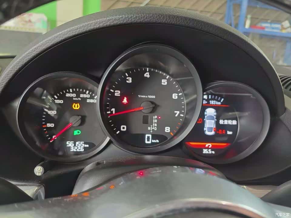 Porsche Cayman, 2017 все фото