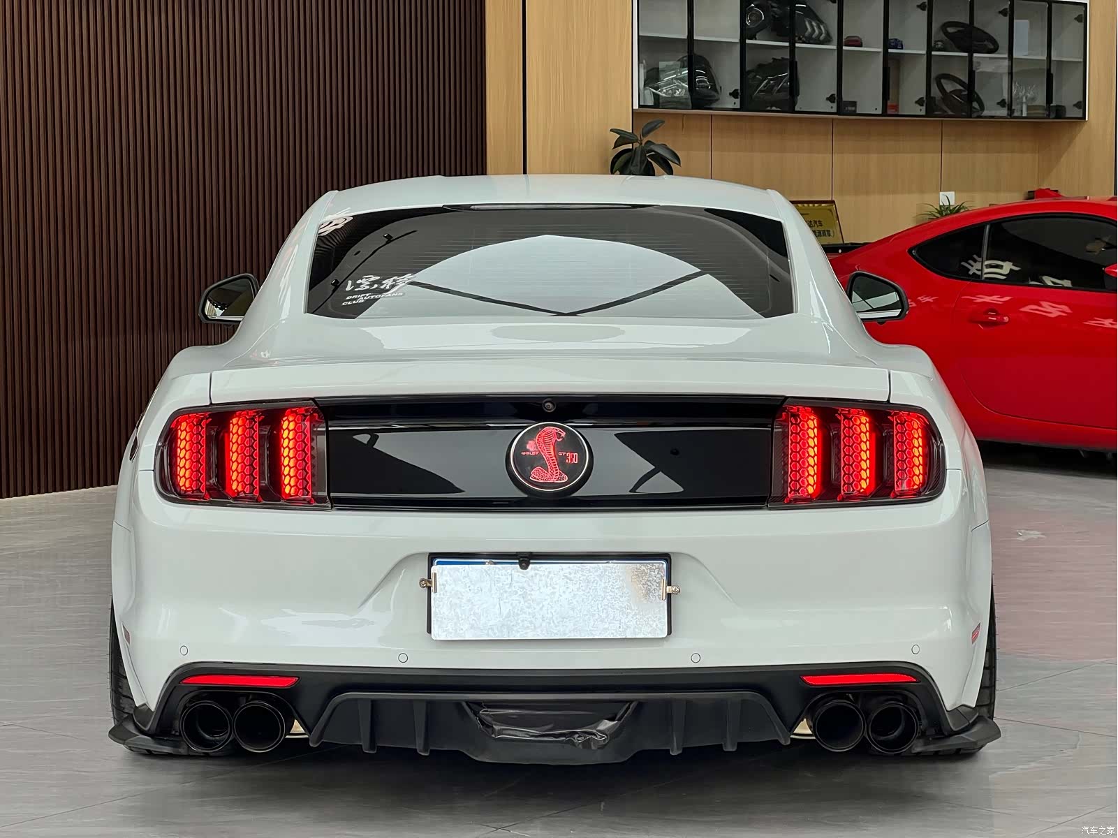 Ford Mustang, 2015 все фото