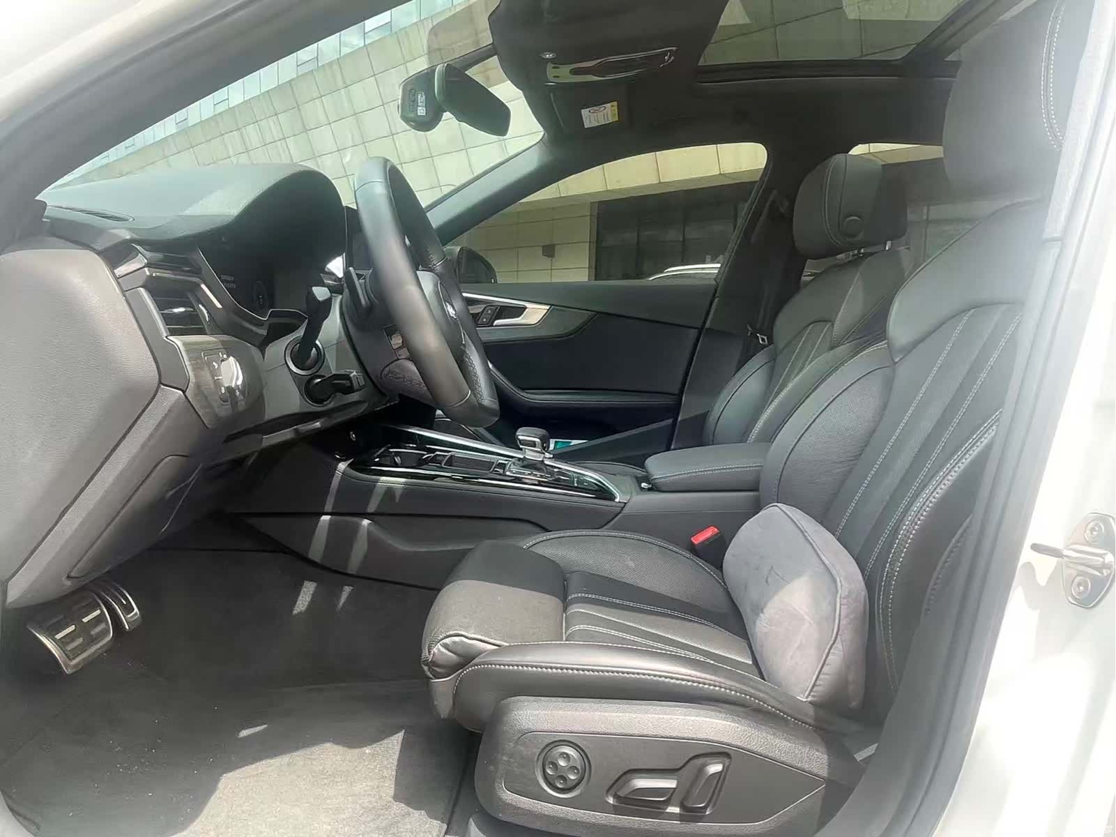 Audi A4L, 2023 7