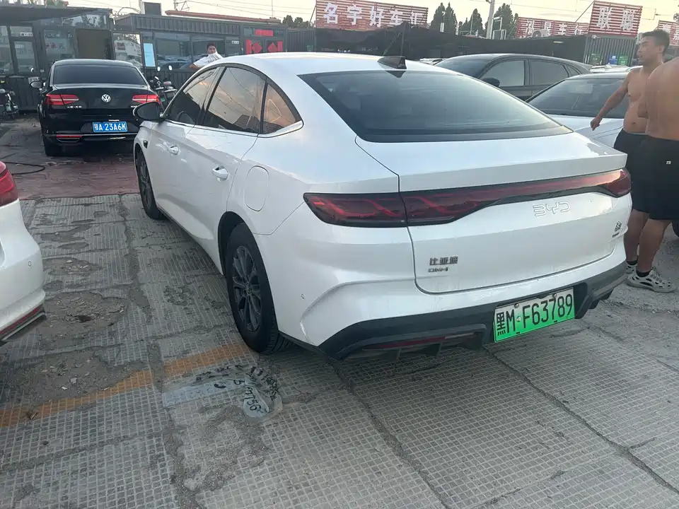 BYD Qin L