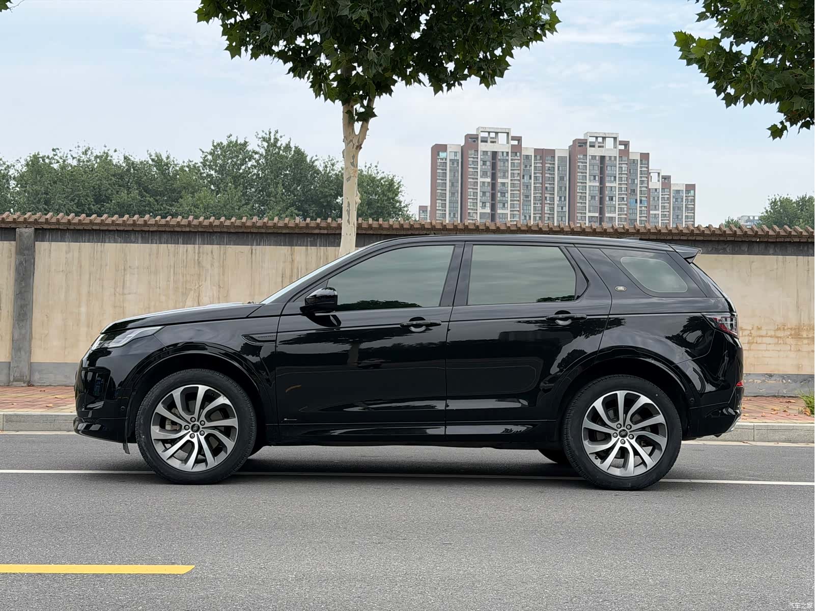 Land Rover Discovery, 2020 4
