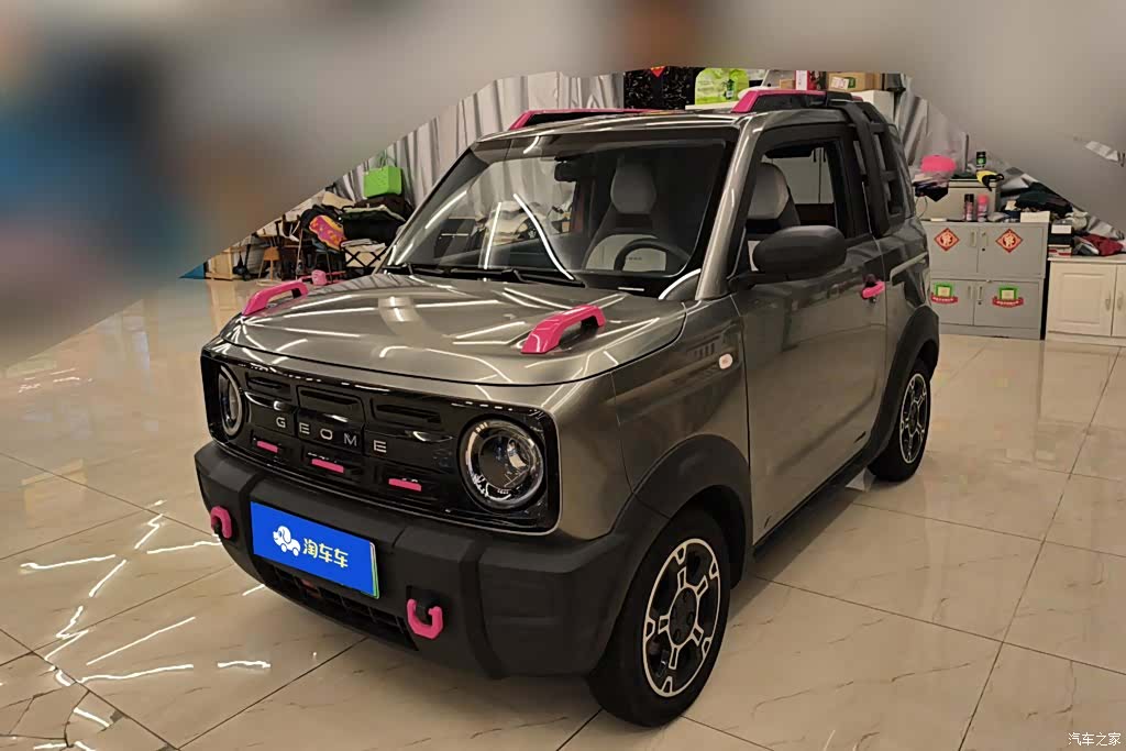 Geely Panda, 2025 1