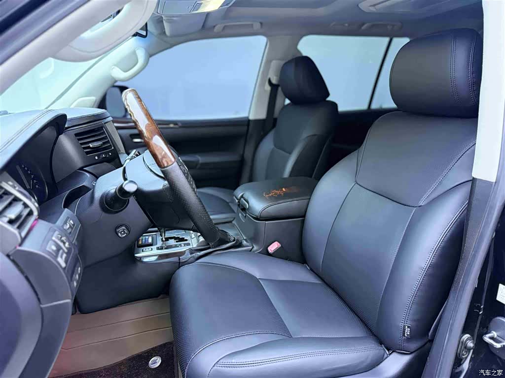 Lexus LX, 2008 все фото