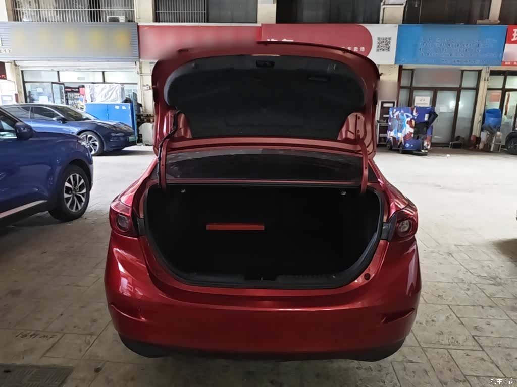 Mazda Mazda3, 2019 19