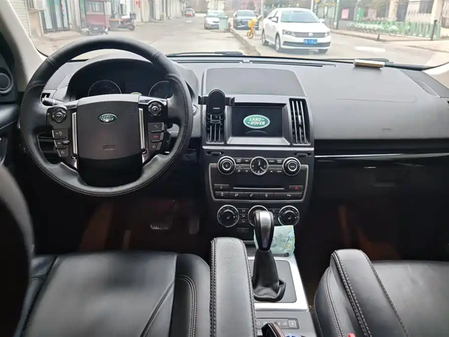 Land Rover Freelander 2