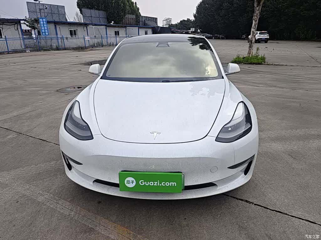 Tesla Model 3, 2021 3