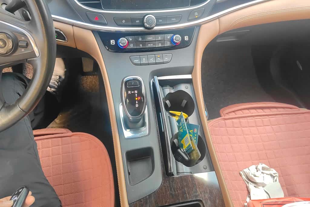 Buick LaCrosse, 2018 16