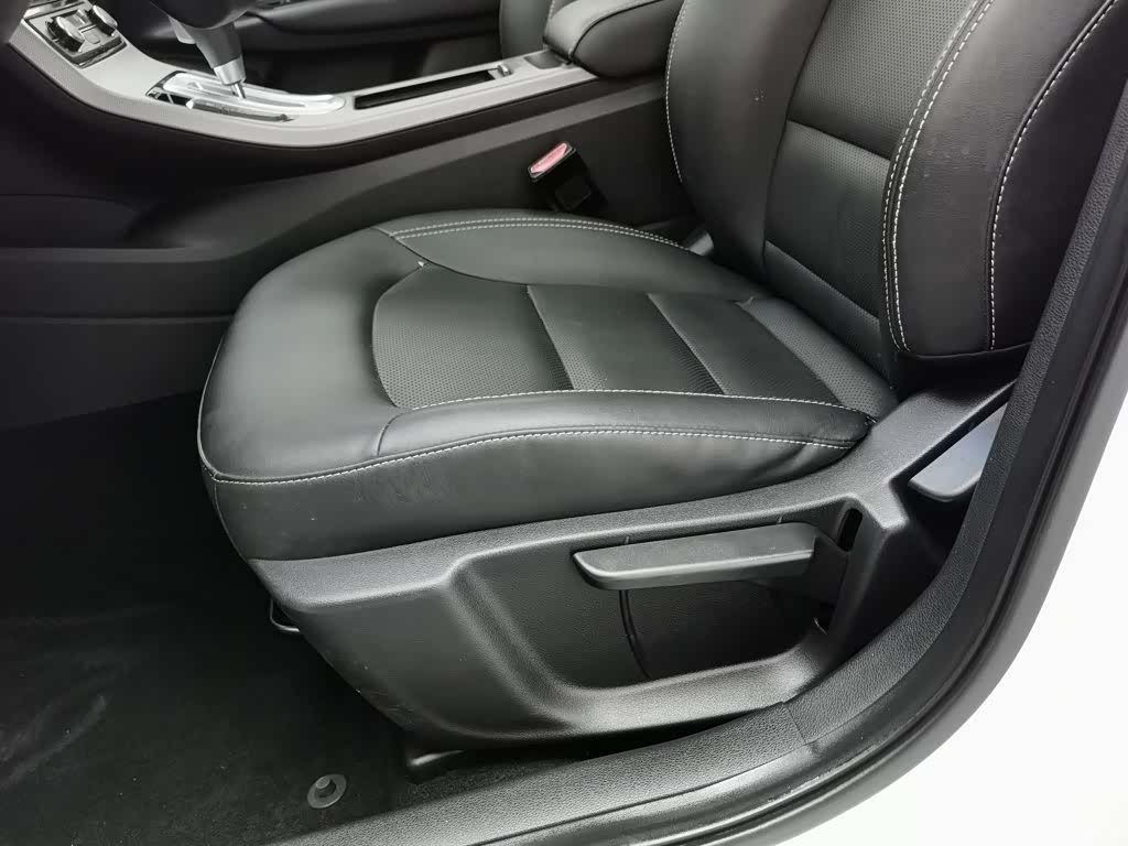 Geely Emgrand, 2018 20