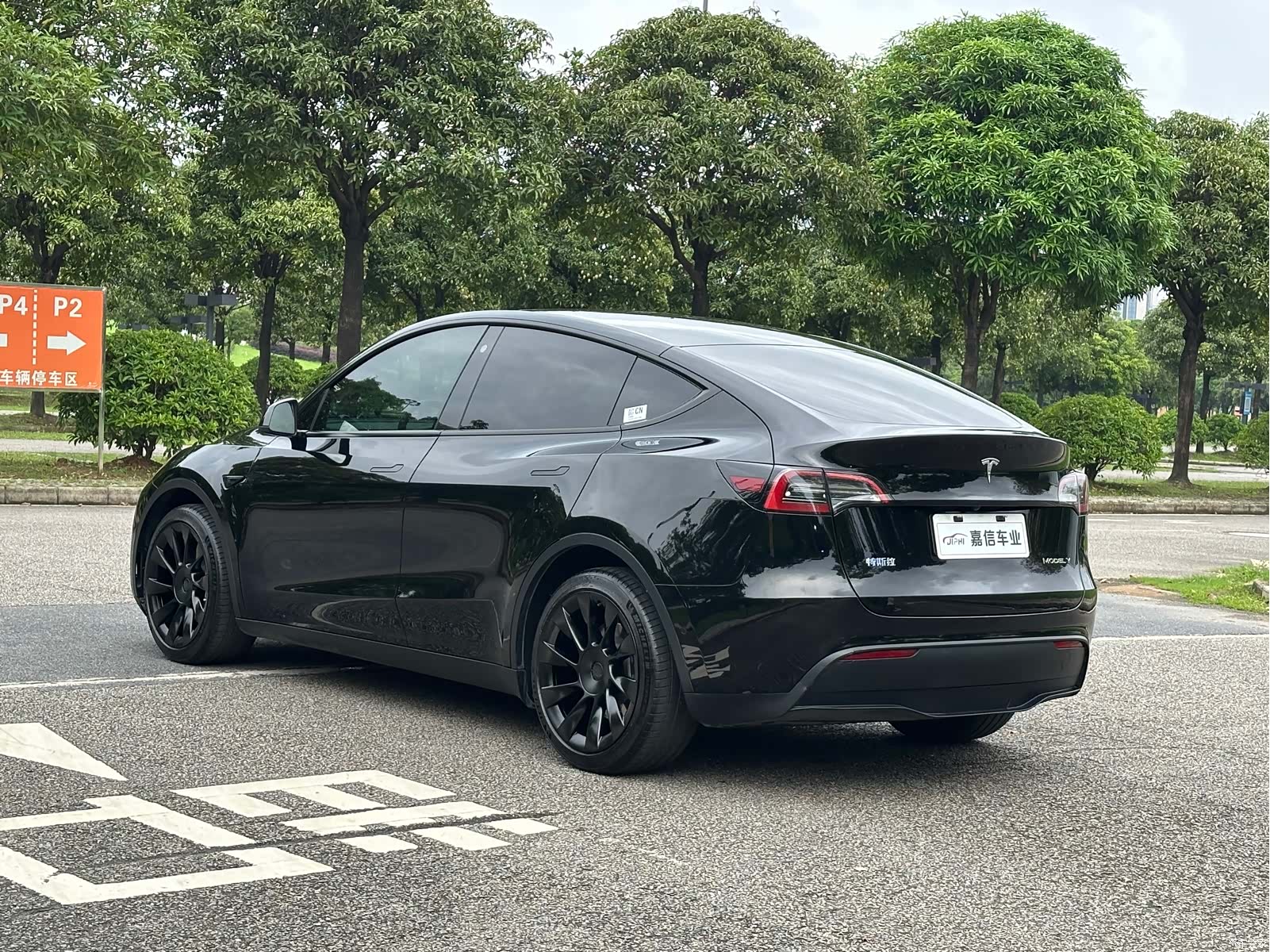 Tesla Model Y, 2022 7