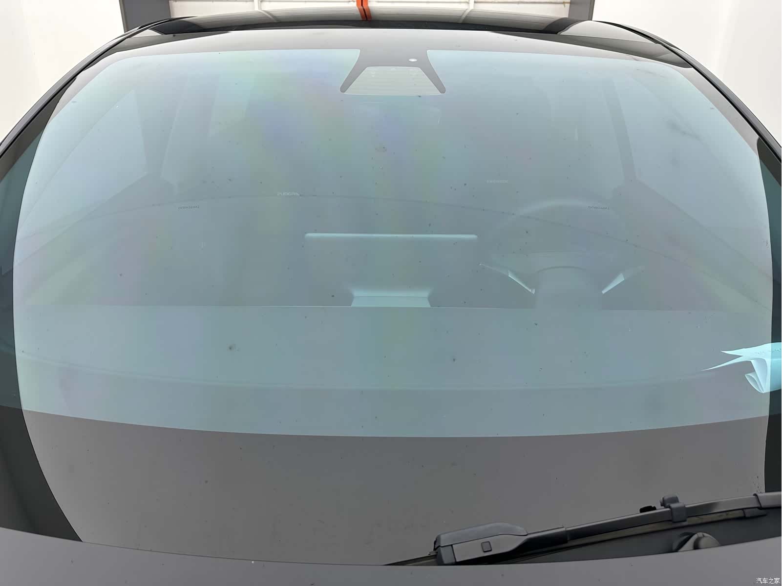 Tesla Model Y, 2023 33