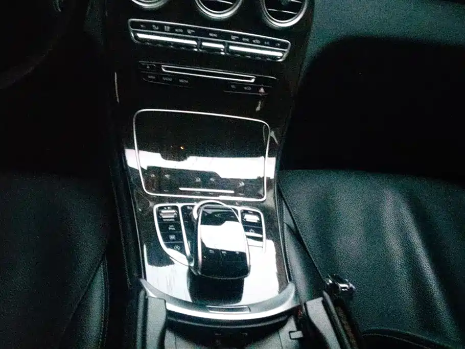 Mercedes-Benz GLC Mercedes-Benz GLC