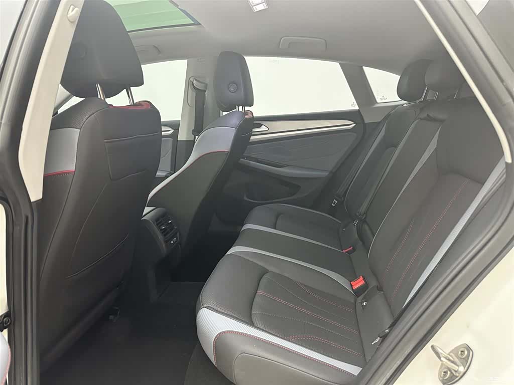Volkswagen Lamando, 2022 15