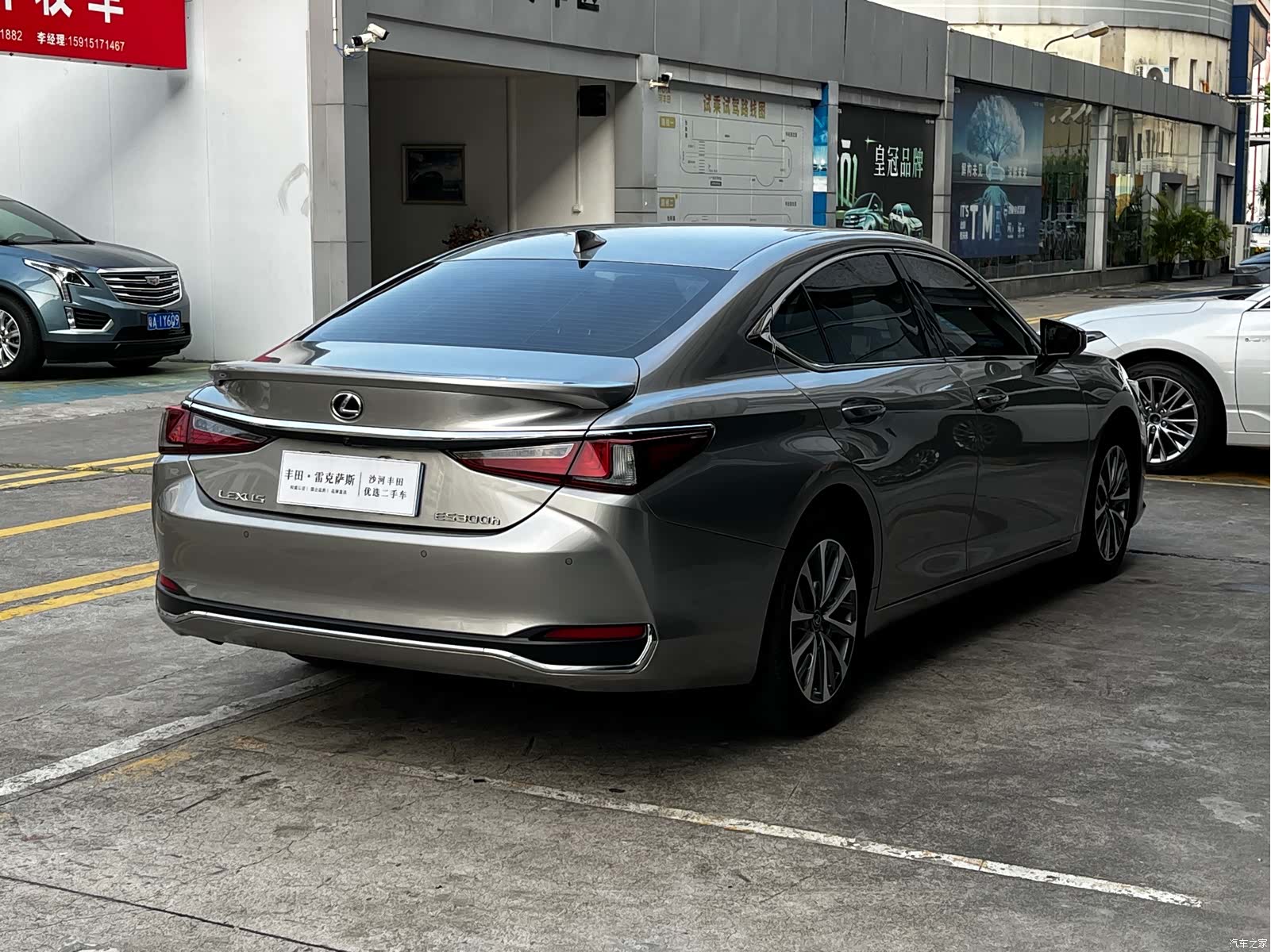 Lexus ES, 2023 6